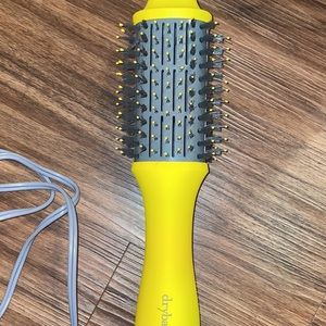 Drybar Round Brush and Mini Heated Straightening Brush